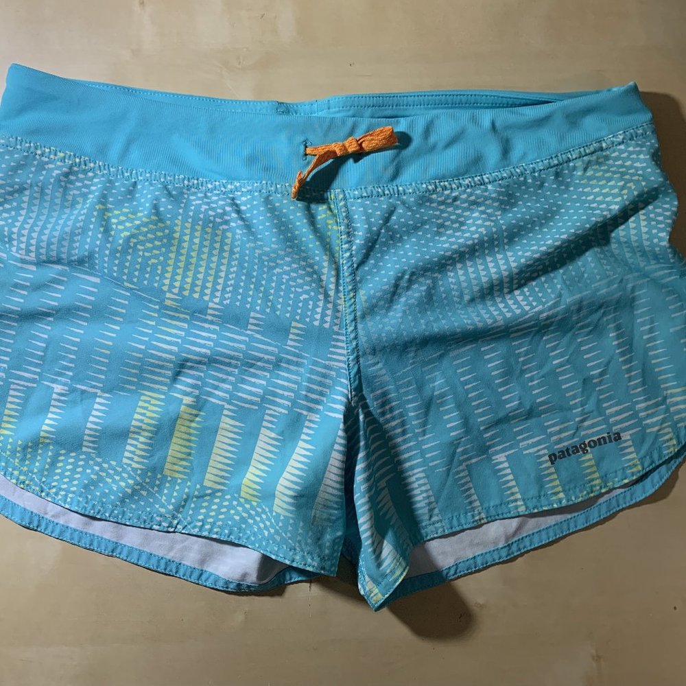 Patagonia STY57622 Nine Trails women’s running shorts Size M Multicolor